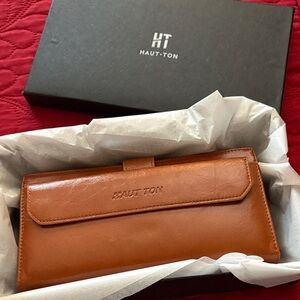 Haut-Ton Brown Leather Wallet